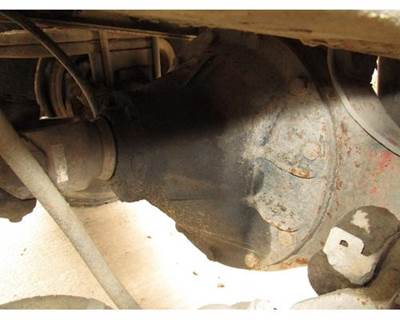 Eaton RS402 Rear Differential for a Peterbilt 377
