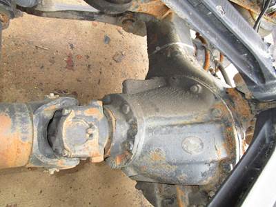 Eaton RS404 Rear Differential for a Kenworth T2000