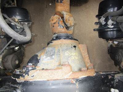 Eaton RS404 Rear Differential for a Freightliner CASCADIA 125