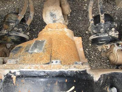 Eaton RSH40 Rear Differential for a Peterbilt 357