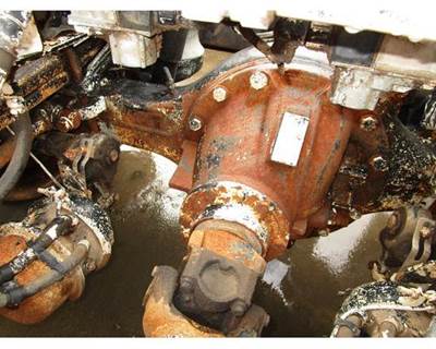 Eaton RSH40 Rear Differential for a Peterbilt 388