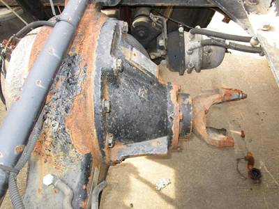 Eaton RSP40 Rear Differential for a Peterbilt 387