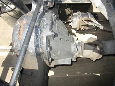 Eaton RSP40 Rear Differential for a Kenworth T680