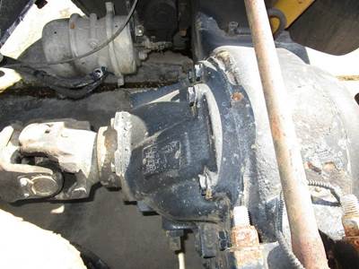Eaton RSP40 Rear Differential for a Peterbilt 386
