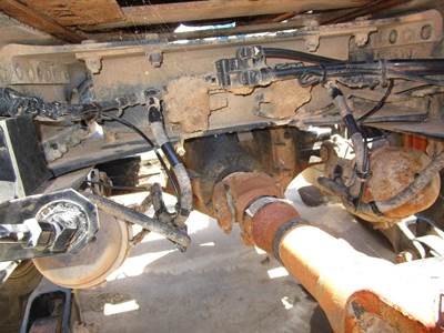 Eaton RSP41 Rear Differential for a Peterbilt 386