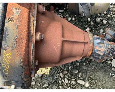 Rockwell MR20143 Rear Differential for a Freightliner COLUMBIA 120