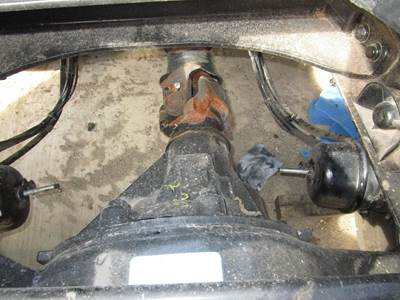 Rockwell MR2014P Rear Differential for a Peterbilt 579