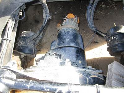 Rockwell MR2014X Rear Differential for a Volvo VNL