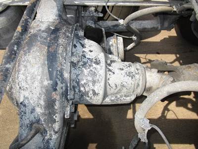 Rockwell MR2014X Rear Differential for a Freightliner CASCADIA 125