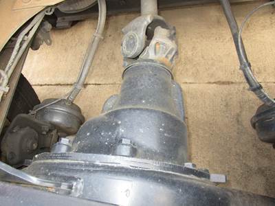 Rockwell MR2014X Rear Differential for a Volvo VNL