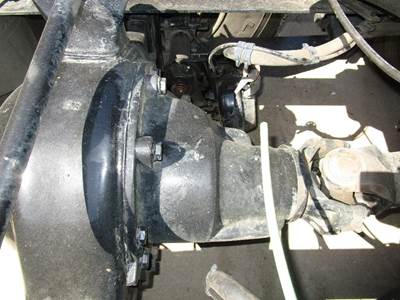 Rockwell MR2014X Rear Differential for a Freightliner CASCADIA 125