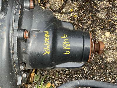 Rockwell MR2014X Rear Differential for a International Transtar 8600