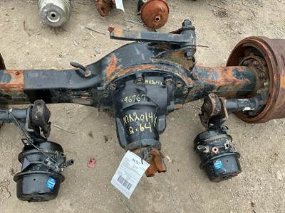 Rockwell MR2014X Rear Differential for a Volvo VNL