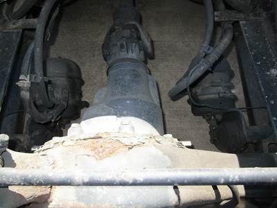 Rockwell MR2014X Rear Differential for a Freightliner CASCADIA 125