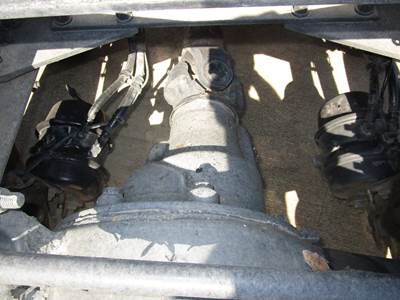 Rockwell MR2014X Rear Differential for a Kenworth T680