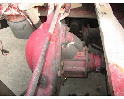Rockwell MR2014X Rear Differential for a Kenworth T680