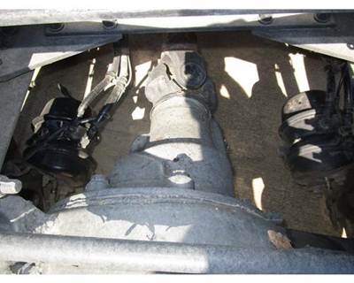 Rockwell MR2014X Rear Differential for a Kenworth T680