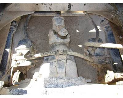 Rockwell MR2014X Rear Differential for a Western Star TR 4900 SA
