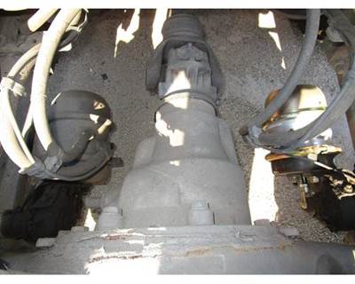 Rockwell MR2014X Rear Differential for a Freightliner CASCADIA 125
