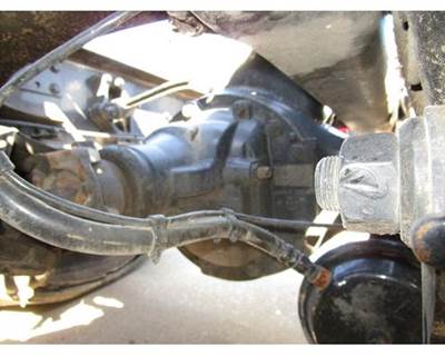 Rockwell MR2014X Rear Differential for a Volvo VNL