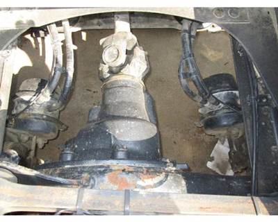 Rockwell MR2014X Rear Differential for a Volvo VNL