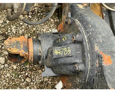 Rockwell RR20145 Rear Differential for a Volvo VNM