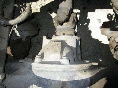 Rockwell RS20145 Rear Differential for a Freightliner FLD132 XL CLASSIC