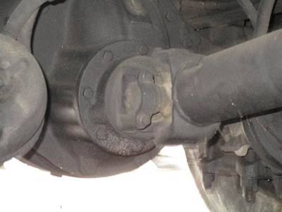 Rockwell RS20145 Rear Differential for a Freightliner FL70