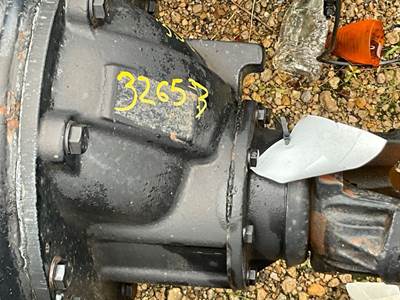 Rockwell RS20145 Rear Differential for a Volvo VNL