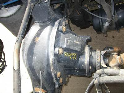 Rockwell RS20145 Rear Differential for a Freightliner CASCADIA 125