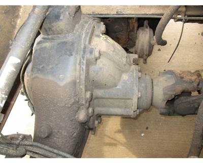 Rockwell RS20145 Rear Differential for a Volvo VNL