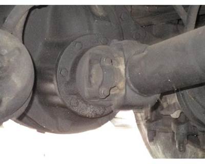 Rockwell RS20145 Rear Differential for a Freightliner FL70