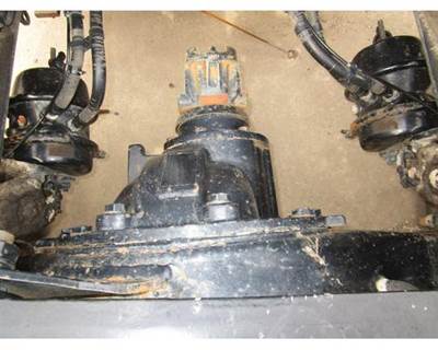 Rockwell RS20145 Rear Differential for a Volvo VNL