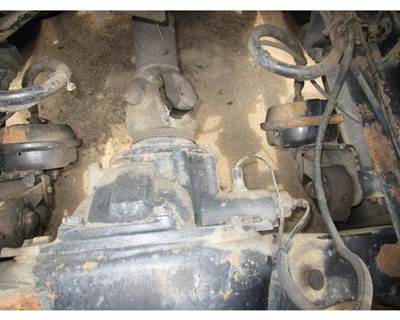 Rockwell RS20145 Rear Differential for a Freightliner COLUMBIA 120