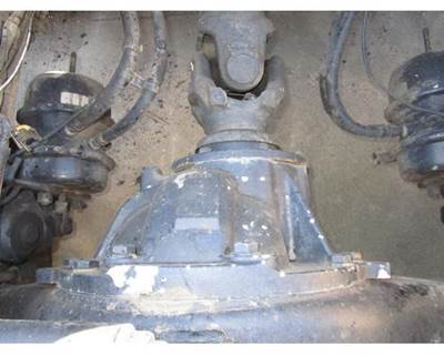 Rockwell RS20145A Rear Differential for a Volvo VNL