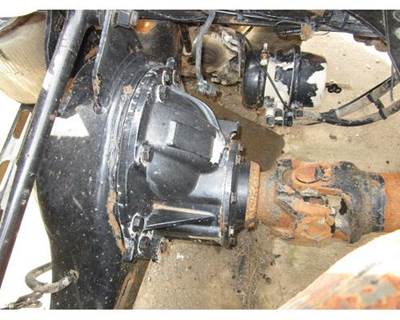 Rockwell RS20145A Rear Differential for a Mack CXU613