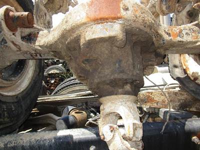 Rockwell RSL23160 Rear Differential for a Peterbilt 357