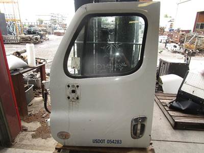 Freightliner Cascadia Front Door Assembly