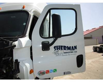 Freightliner Cascadia Left Front Door Assembly for a Freightliner CASCADIA 125
