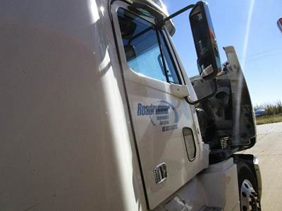 Freightliner ST120 Right Front Door Assembly