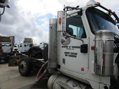 International 5900i Right Front Door Assembly