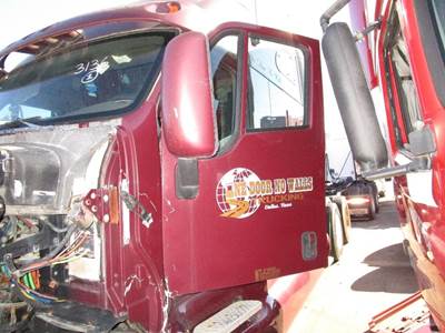 Kenworth T2000 Left Front Door Assembly