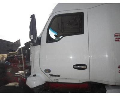 Kenworth T680 Left Front Door Assembly