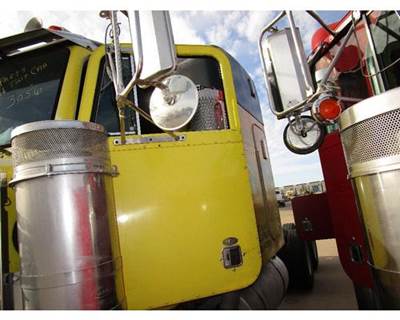 Peterbilt 378 Left Front Door Assembly