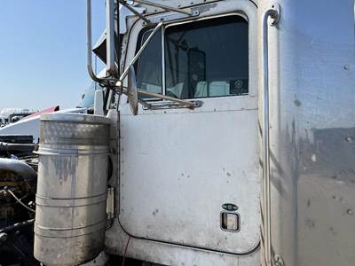 Peterbilt 379 Left Front Door Assembly