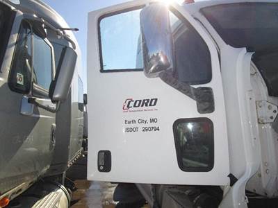 Peterbilt 387 Right Front Door Assembly