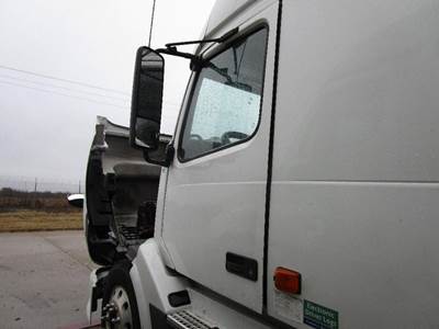 Volvo VNL Left Front Door Assembly