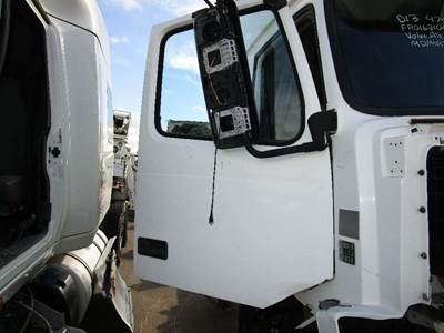 Volvo VNL Right Front Door Assembly