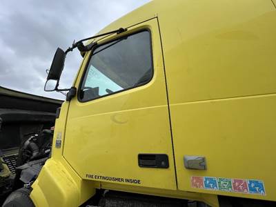 Volvo VNL Left Front Door Assembly