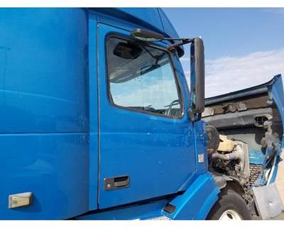 Volvo VNL Right Front Door Assembly